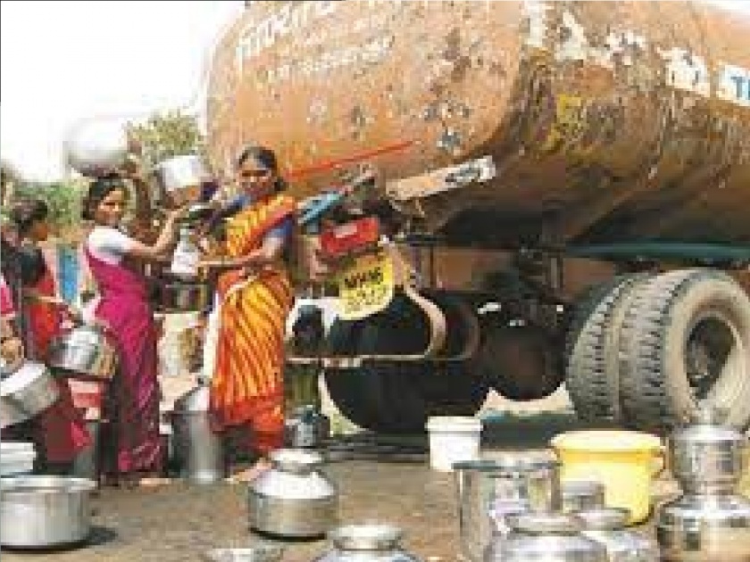 Water shortage in Satara district, shortage of tankers in 7 taluka | सातारा जिल्ह्यात पाणीटंचाई, ७ तालुक्यांत टँकरचा धुरळा; १६ गावे, ५० वाड्या तहानल्या