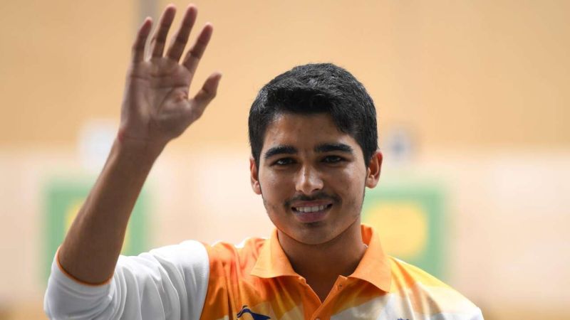 ISSF World Cup: 16 year's Saurabh Chaudhry wins Gold medal and Olympic quota | ह्याला म्हणतात जिद्द...जत्रेत फुगे फोडणाऱ्या नेमबाज सौरभला ऑलिम्पिकचं तिकीट