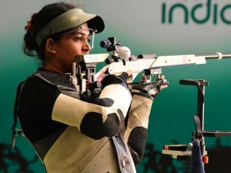 Commonwealth Games 2018 Tejaswini Sawant wins shooting silver medal for india | Commonwealth Games 2018: तेजस्विनी सावंतचा 'रौप्य'वेध
