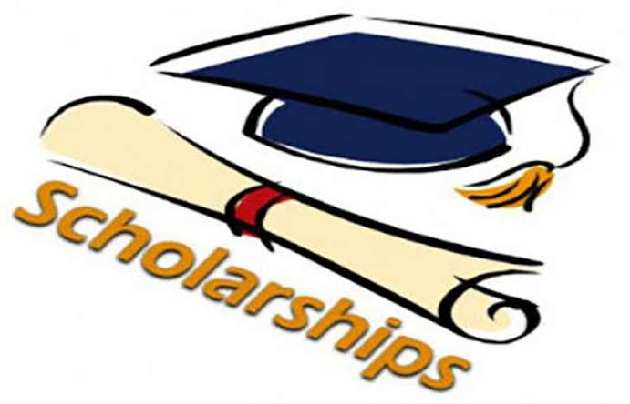 134 applications of scholarships are pending! | महाईस्कॉल पोर्टलवर शिष्यवृतीचे १३४७ अर्ज प्रलंबित !