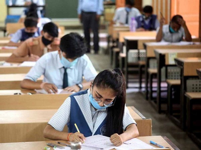 Ninth to twelfth standard schools in Pune will start from January 4: Vikram Kumar's information | पुण्यातील नववी ते बारावीचे वर्ग ४ जानेवारीपासून सुरू होणार : विक्रम कुमार यांचे आदेश