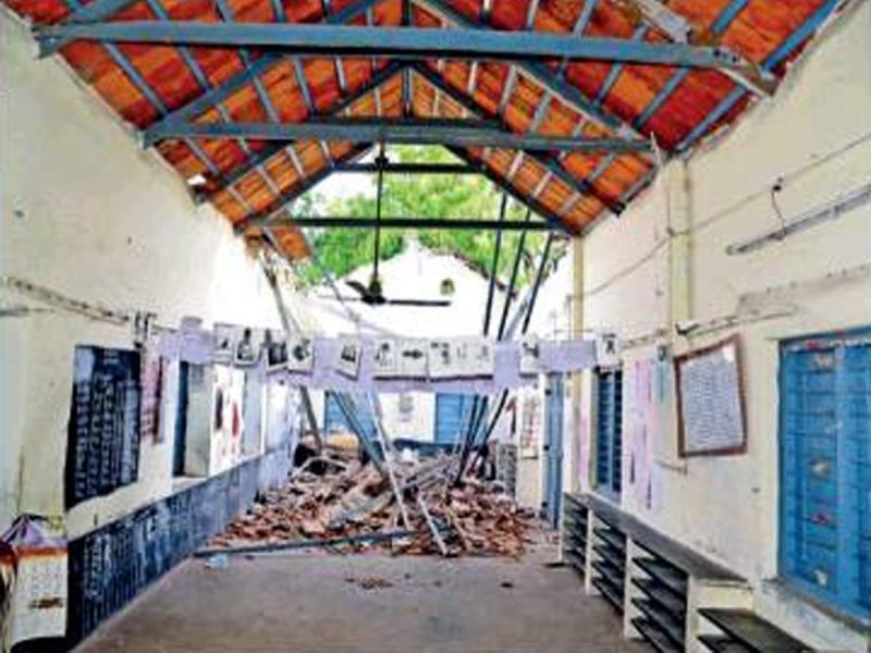 Repair of 62 schools in akola | ५.५१ कोटींतून ६२ शाळांची दुरुस्ती