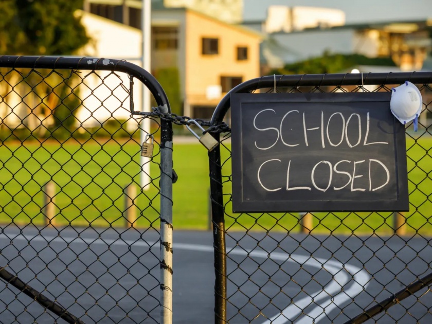 hostel and classes up to 12th standard in rural areas of thane district closed from monday due to corona pandemic | ठाणे जिल्ह्याच्या ग्रामीण भागातील १२ वीपर्यंतच्या वर्गांचे वसतीगृह, आश्रमशाळा सोमवारपासून बंद 