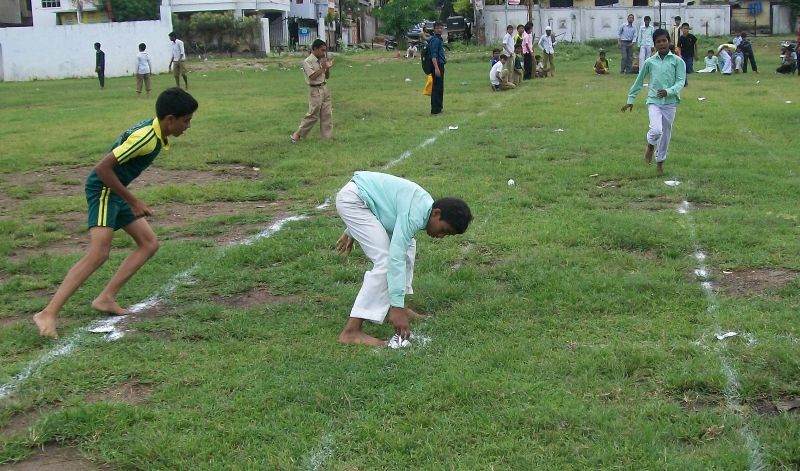 Surprise! 304 schools in Nagpur do not have own ground | आश्चर्य! नागपुरातील ३०४ शाळांकडे नाही स्वत:ची मैदाने