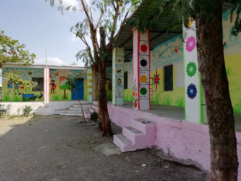 The school of Takali school transforms through people's participation | टाकळीच्या शाळेचा लोकसहभागातून कायापालट