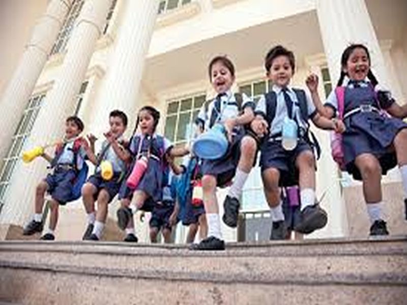 Action against schools for charging fees in Ulhasnagar, warning of administration officials | उल्हासनगरात 'फी'चा तगादा लावणाऱ्या शाळांवर कारवाई, प्रशासन अधिकाऱ्यांचा इशारा