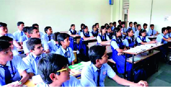  Kannada: CBSE, ICSE schools deadline till 10 February: Karnataka government's decision opposes private schools | सीबीएसई, आयसीएसई शाळांत कन्नडची सक्ती दहा फेब्रुवारीपर्यंतची डेडलाईन : कर्नाटक सरकारच्या निर्णयाला खासगी शाळांचा विरोध