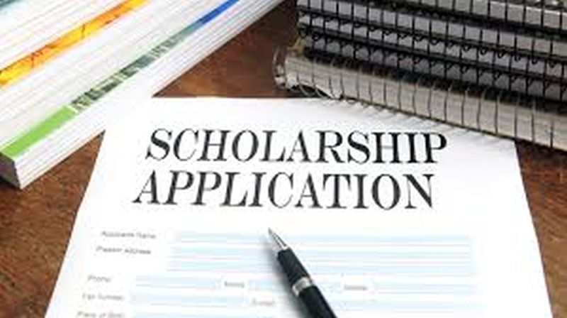 Scholarships will be awarded to ST staff members | एसटी कर्मचाऱ्यांच्या पाल्यांना मिळणार शिष्यवृत्ती