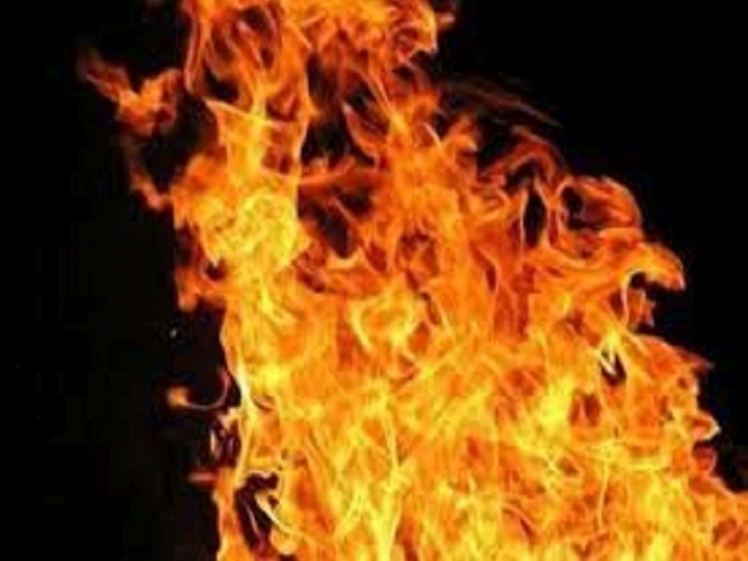 House fire in Maskasath, loss of 7 lakhs | मस्कासाथ मध्ये घराला आग, ७ लाखाचे नुकसान