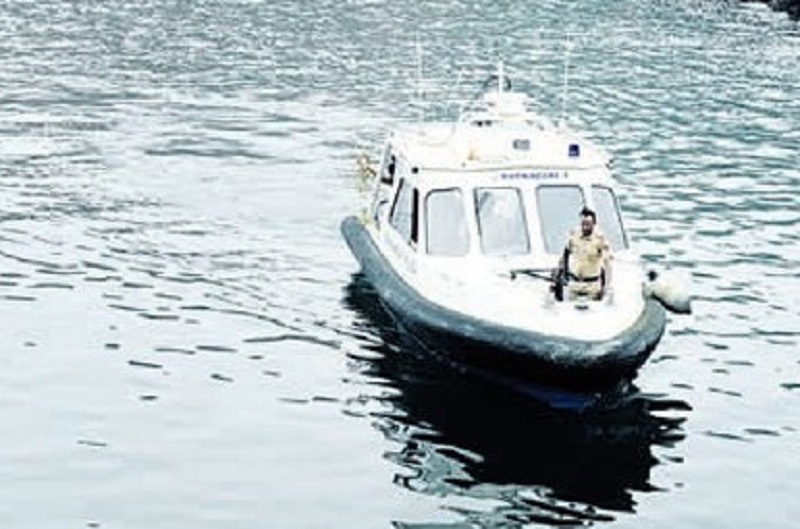 Coastal inspection under the Marine Security Armor Mission | सागरी सुरक्षा कवच अभियानांतर्गत किनाऱ्याची पाहणी