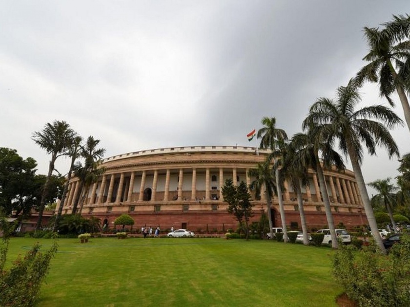Anti-Shiv Sena in parliament; No invitation to a Raloa meeting | संसदेत शिवसेना विरोधी बाकांवर; रालोआ बैठकीचे निमंत्रण नाही