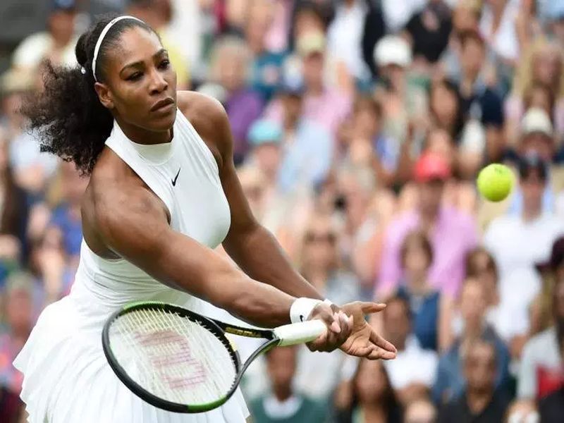 Australian Open Serena Williams, Naomi Osaka, Aryna Sabalenka advance | Australian Open: सेरेना विलियम्स व सबालेंकाची चौथ्या फेरीत धडक