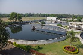 municiple corporation not have water treatment plant | बेफिकीर स्थानिक स्वराज्य संस्थांची केली कानउघाडणी
