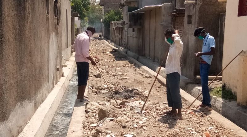  Sweepers, Ghanta gadi drivers' health check not done | सफाई कर्मचारी, घंटागाडी चालकांच्या आरोग्य तपासणीला ‘खो’!