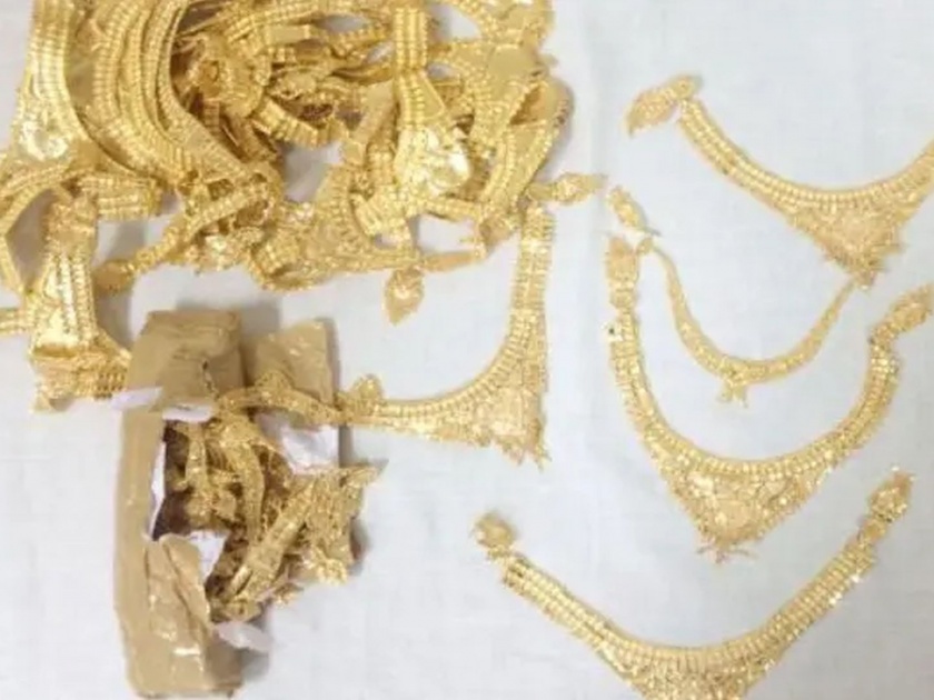 At Daboli Airport, the Customs Department has seized 5 kilograms of smuggled gold so far | दाबोळी विमानतळावर सीमाशुल्क विभागाने आतापर्यंत केले ३ किलो ८७७ ग्रॅम तस्करीचे सोने जप्त