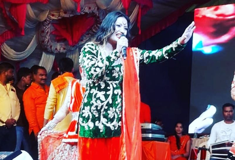 Shahnaz Akhtar's Bhajans in Khamgaon | शहनाज अख्तर यांच्या भजनांचा खामगावकरांना लळा!