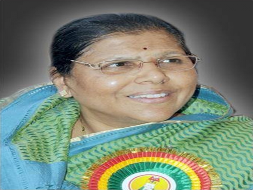 Vikhe Patil wife Will fight Assembly elections | विखें पाटलांच्या पत्नीलाही हवी विधानसभेची उमेदवारी ?
