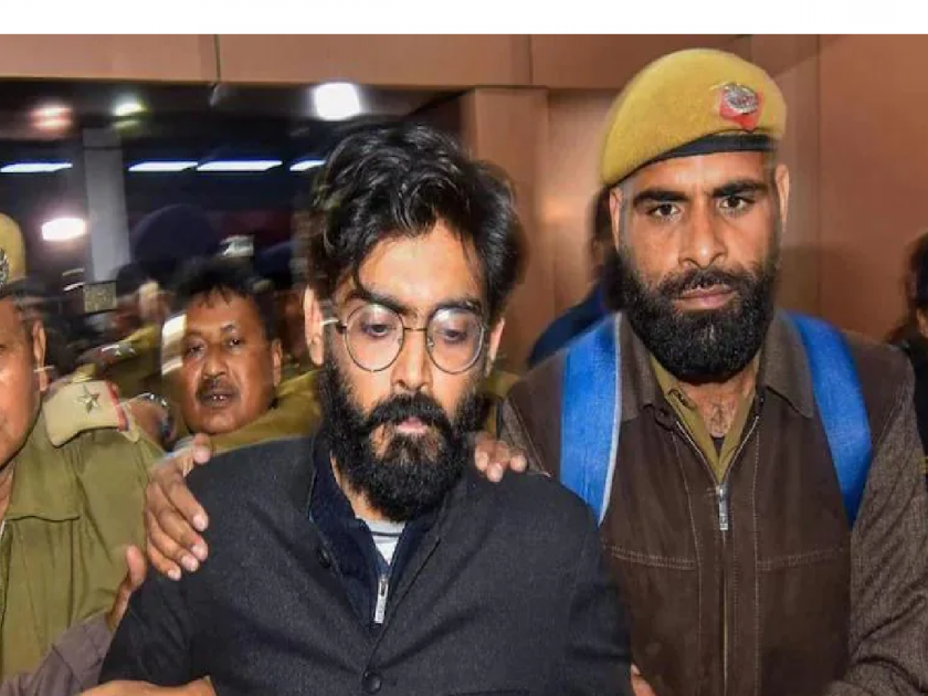 CAA riots: 'Delhi riots accused Sharjeel Imam's connection with PFI', big reveal from charge sheet | ‘दिल्ली दंगलीतील आरोपी शर्जील इमामचा PFIशी संबंध’, चार्जशीटमधून मोठा खुलासा