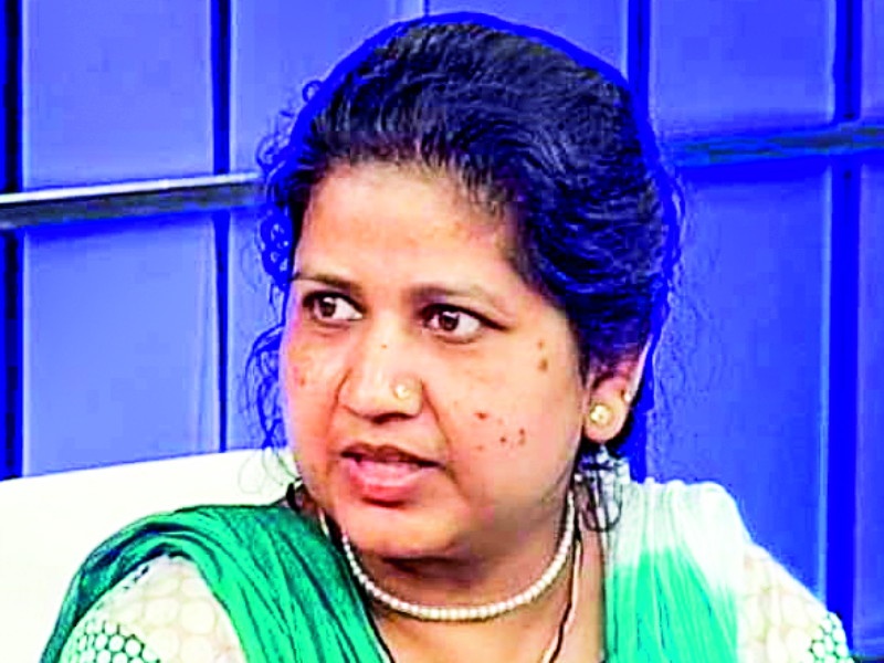 No politics of triple divorce law; Expect Shayara Banu | तिहेरी तलाक कायद्याचे राजकारण नको; शायरा बानो यांची अपेक्षा