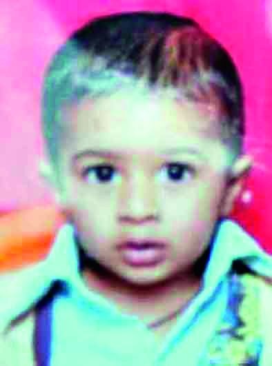 Two-year-old boy missing from Mehkar | मेहकरमधून दोन वर्षीय बालक बेपत्ता