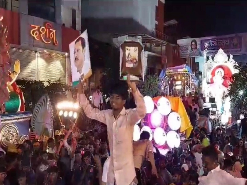 Udayanaraj's supporters danced in front of Shivendraraj's stage | शिवेंद्रराजेंच्या स्टेजसमोर 'आले रे आले उदयनराजे'; तरुणांनी धरला गाण्यावर ठेका