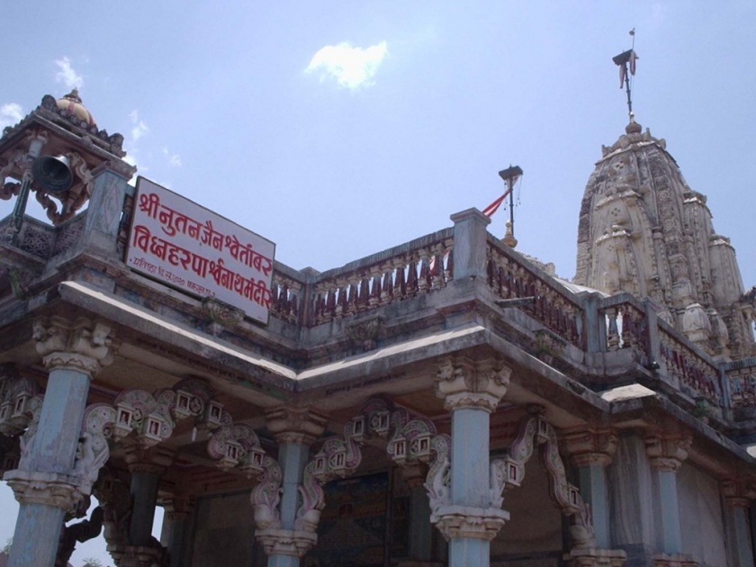 Shirpur Jain waiting for B-level to pilgrimage | शिरपूर जैन तीर्थक्षेत्राला ब दर्जाची प्रतिक्षा; लोकप्रतिनिधींची शासनाकडे मागणी