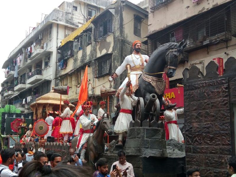 Preparations for Shivajnmotsav ... That Solapuri; Shivrajaya's procession is to be held for the first time at Bhimnagar | शिवजन्मोत्सवाची तयारी...थाट सोलापुरी; भीमानगर येथे प्रथमच निघणार पालखीतून शिवरायांची मिरवणूक
