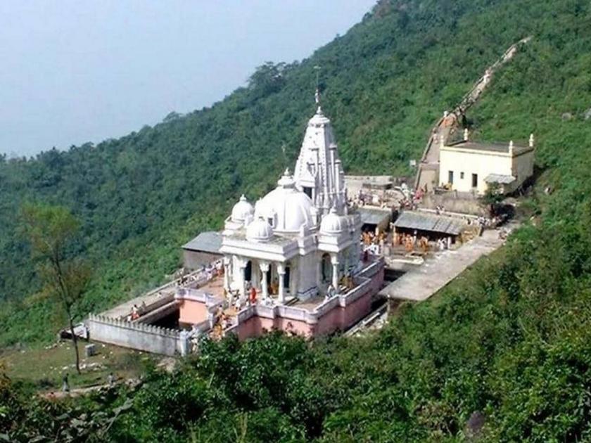 The central government has suspended tourism in the sacred Shri Sammed Shikharji area | पवित्र श्री सम्मेद शिखरजी परिसरात पर्यटनाला केंद्र सरकारची स्थगिती