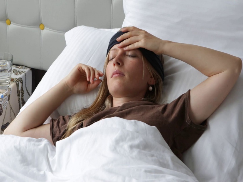 If you are getting sick shortly your pillow may be the cause | तुम्ही पुन्हा पुन्हा आजारी पडण्याचं कारण तुमच्या बेडमध्येच तर दडलेलं नाही ना?