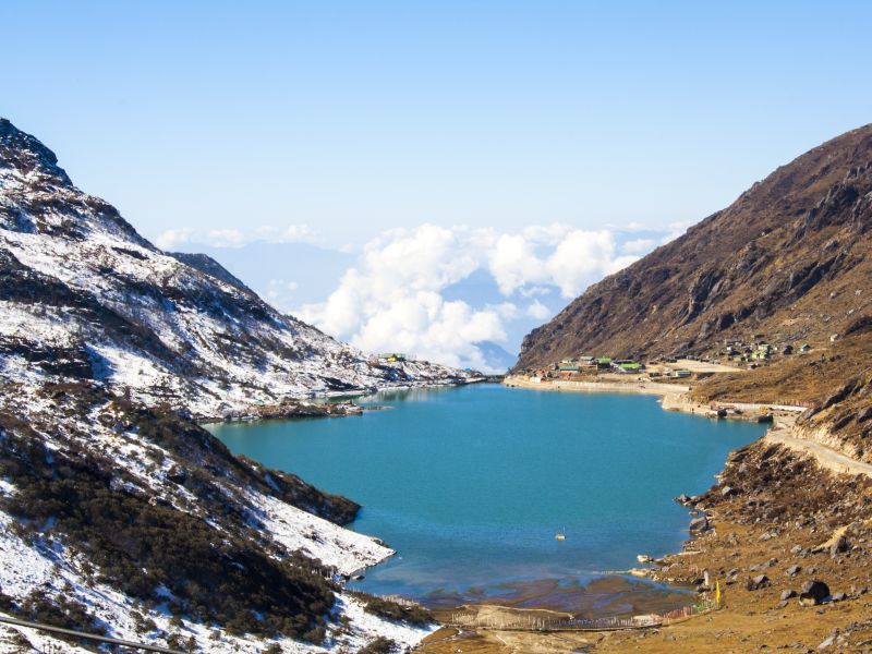 Best places to visit in Sikkim | पैसा वसूल ट्रिपसाठी भेट द्या सिक्कीममधील 'या' ठिकाणांना!