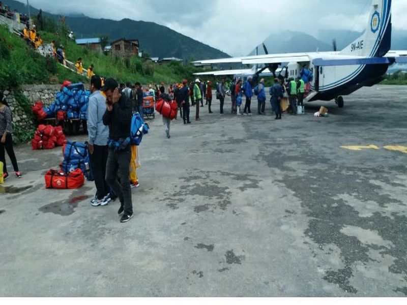 nepal 104 indian pilgrims of kailash mansarovar yatra evacuated to simikot from hilsa | पावसाचं तांडव; नेपाळमध्ये 1500 भारतीय यात्रेकरू अडकले, दोघांचा मृत्यू