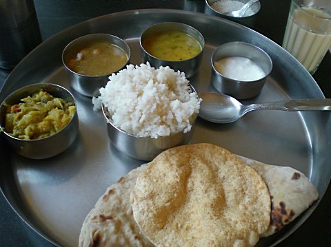 Medical patients will get Rs. 10 meal in Nagpur | नागपुरात मेडिकल रुग्णांना मिळणार १० रुपयात जेवण