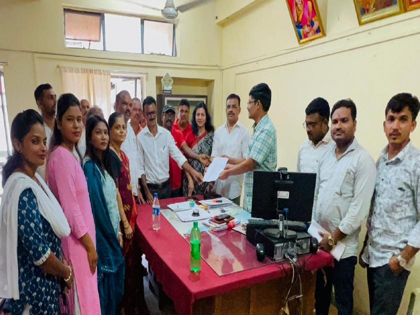 Loan waiver not fulfilled in Sindhudurg district, Sharad Pawar group is aggressive | सिंधुदुर्ग जिल्ह्यात कर्जमाफीची पूर्तता नाही, शरद पवार गट आक्रमक