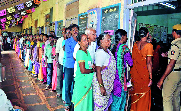 72 percent polling in Sindhudurg | सिंधुदुर्गात ७२ टक्के मतदान