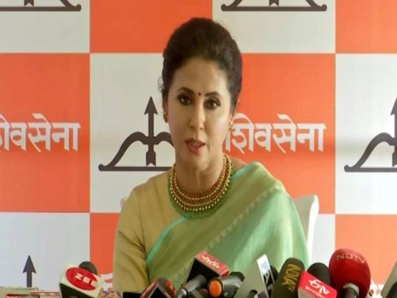 Shiv Sena leader Urmila Matondkar has lauded the winning candidates of Maharashtra vikas Aghadi | "शेतकरी अन् कष्टकऱ्यांसह उच्चशिक्षित मतदारही महाविकास आघाडीसोबत ठामपणे उभा आहे"