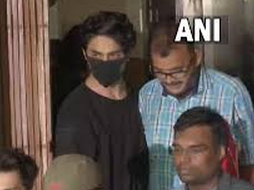 Aryan Khan, Arbaz Seth Merchant and Munmun Dhamecha have been sent to NCB custody till tomorrow | Aryan Khan: कालची रात्र क्रूझवर, आजची तुरुंगात; आर्यन खानसह तिघांना एक दिवसाची NCB कोठडी