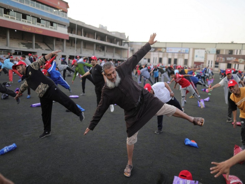 'Dawn of exercise' in war-torn Yemen | युद्धाने बेचिराख येमेनमध्ये ‘व्यायामाची पहाट’