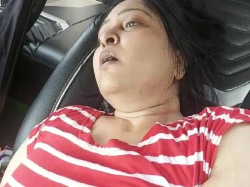 Outside GIMS Hospital Woman Died In Car After Suffering More Than Three Hours Due To Lack Of Oxygen | शेवटच्या श्वासापर्यंत ३ तास महिला तडफडत होती; अखेर हॉस्पिटलच्या बाहेर कारमध्येच प्राण सोडला