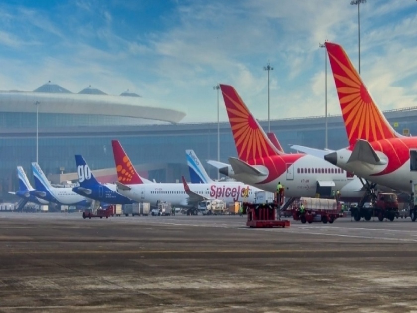 Mumbai Airport's new record in freight; 7.7 lakh tons of cargo during the Corona period | मालवाहतुकीत मुंबई विमानतळाचा नवा विक्रम; कोरोनाकाळात ७.७ लाख टन मालाची ने-आण