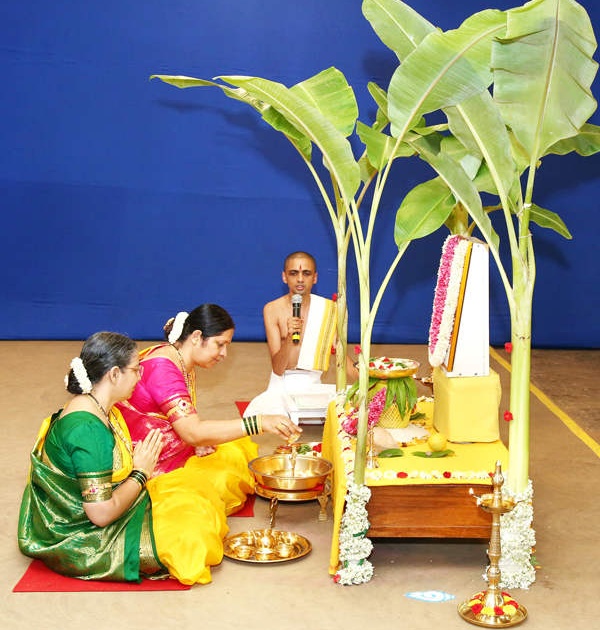 Satyanarayana worship at school stopped because of letter from Education | शिक्षणाधिकाºयांच्या पत्रामुळे शाळेत होणारी सत्यनारायण पूजा थांबली !