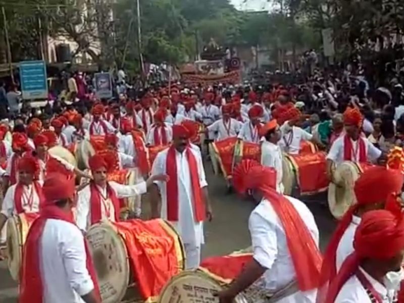 Ganesh Chaturthi, Ganesh Chaturthi, Ganesh Chaturthi | Video - सांगलीच्या संस्थान गणपतीची रथयात्रा, गणेश भक्तांची मोठी गर्दी