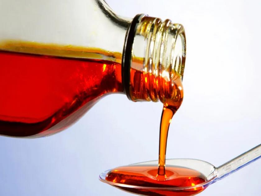 Cough medicine or a dose of poison in a bottle?; More than 50 companies' cough syrups fail | खोकला घालवणारे औषध की बाटलीत विषाचा डोस?; ५० हून अधिक कंपन्यांचे कफ सीरप नापास