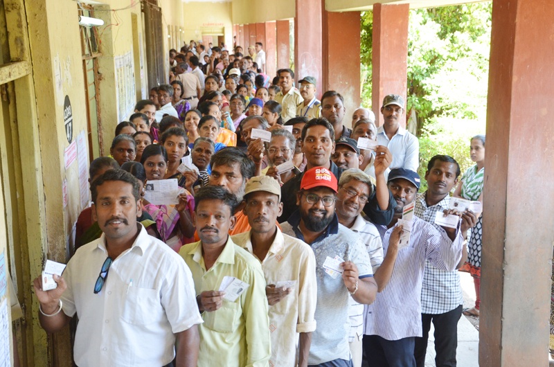 58.45 voting for Solapur Lok Sabha | सोलापूर लोकसभेसाठी ५८.४५ मतदान