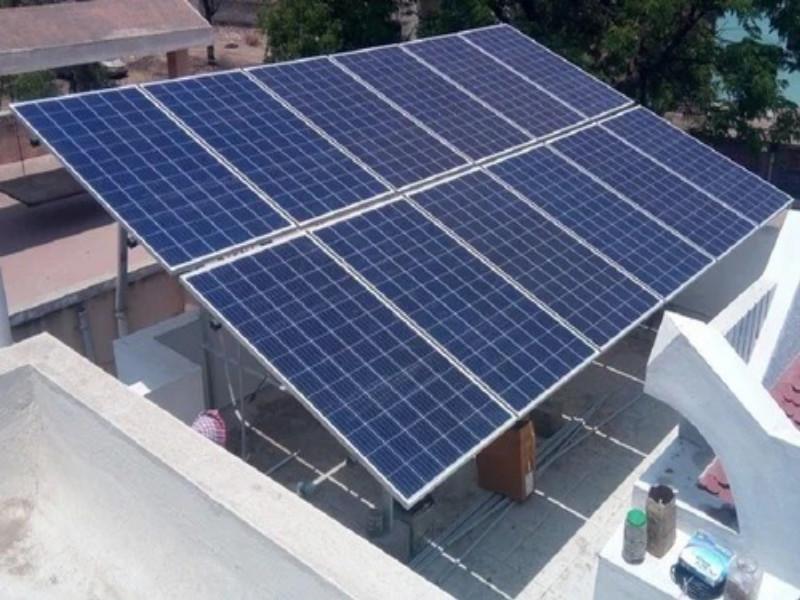 Install rooftop solar projects Get subsidy of 78 thousand new scheme of Govt | छतावर सोलर प्रकल्प लावा; ७८ हजारांचे अनुदान मिळवा, सरकारची नवी योजना