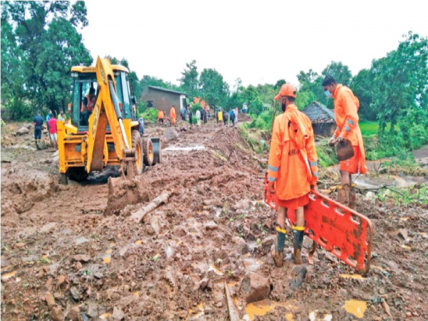 Article on Flood Situation of Chiplun Ratnagiri, Kolhapur, Maharashtra remained a challenging crisis | कणखर सह्याद्री ढगफुटीने कसा हलला?; महाराष्ट्रासमोर एक आव्हानात्मक संकट बनून राहिला