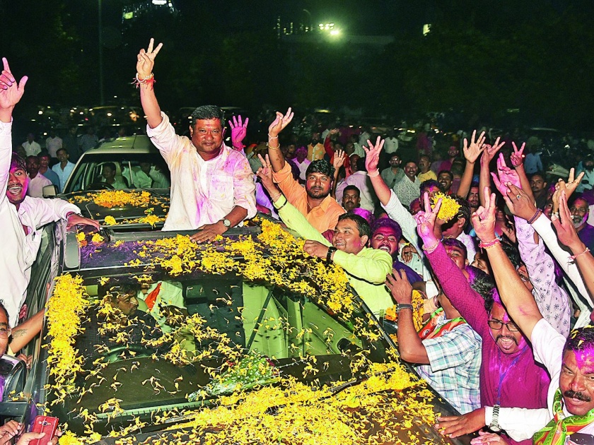  Nagpur South Election Results: Mohan Mate Vs Girish Pandav | Nagpur South Election Results : अटीतटीच्या लढतीत मोहन मते यांनी दक्षिणचा गड राखला