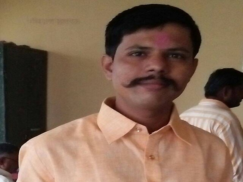 land records office Employee's suicide in Soyagaon | सोयगावात भूमिअभिलेख कार्यालयातील कर्मचाऱ्याची आत्महत्या 