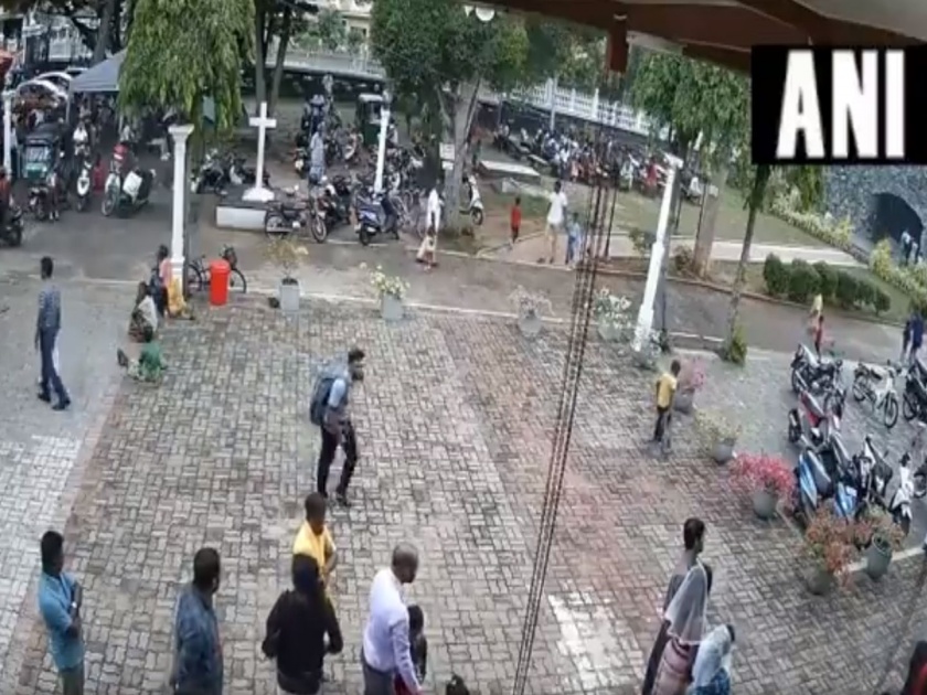 Colombo: CCTV footage of suspected suicide bomber (carrying a backpack) walking into St Sebastian church on Easter Sunday | श्रीलंका बॉम्बस्फोटातील आत्मघाती हल्लेखोराचा VIDEO व्हायरल 