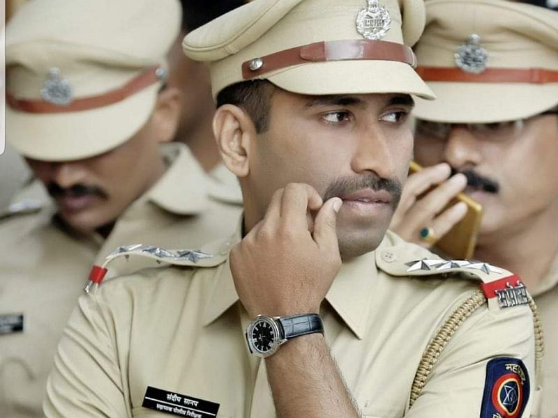 Assistant police inspector dies while playing cricket match in palghar | क्रिकेट सामना खेळताना सहायक पोलीस निरीक्षकांचा मृत्यू