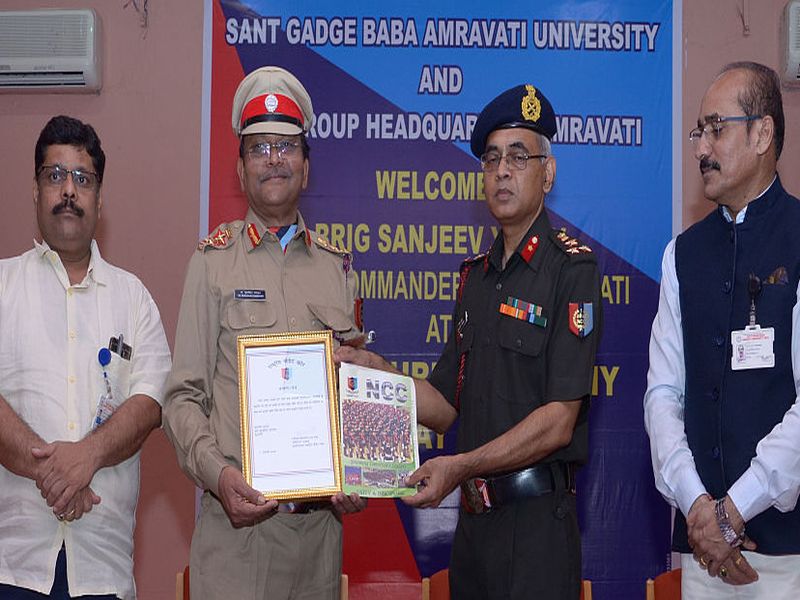 Provisional Colonel to the Vice Chancellors of Amravati University | अमरावती विद्यापीठाच्या कुलगुरूंना कर्नल मानांकन प्रदान